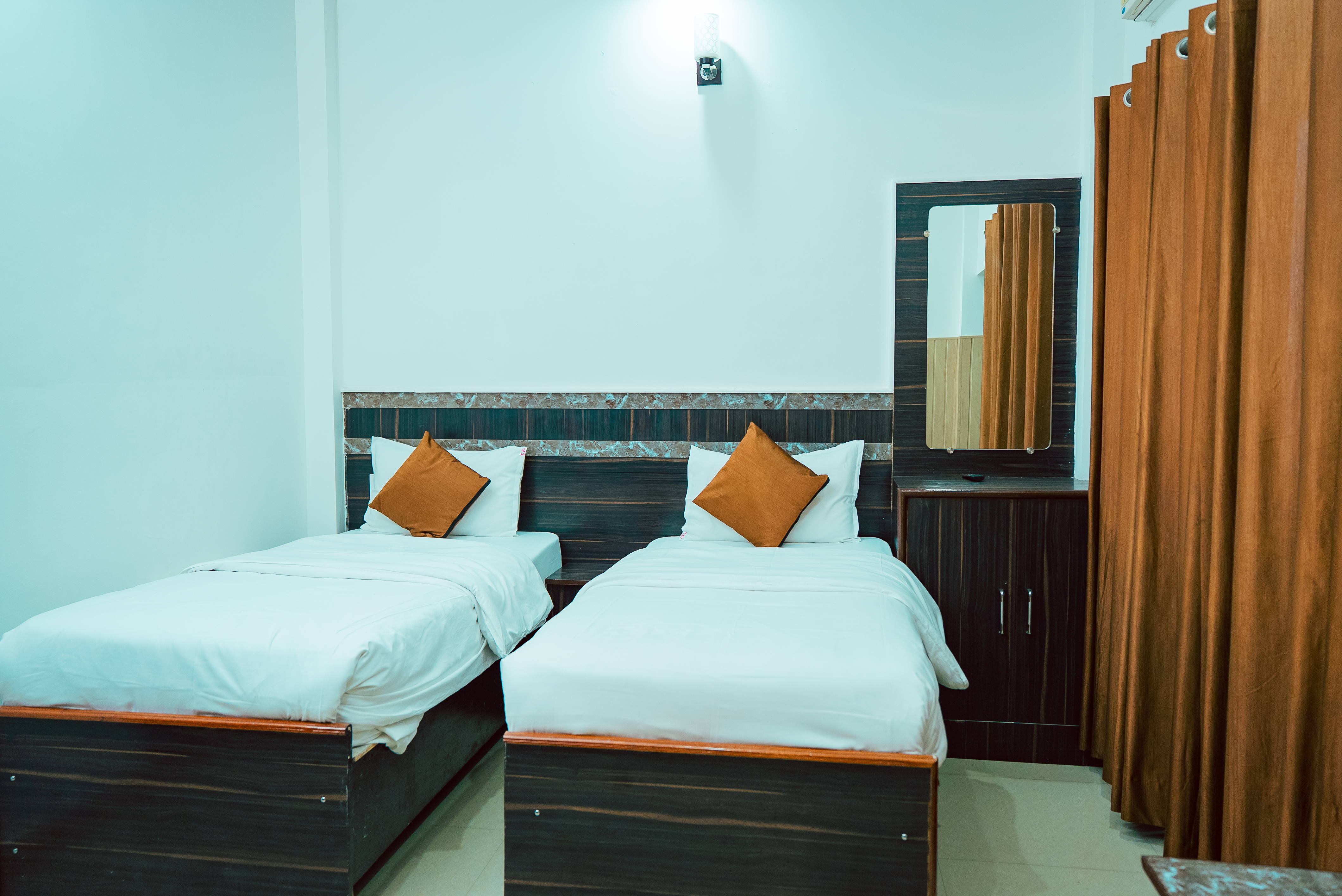 Yoga Student Rooms